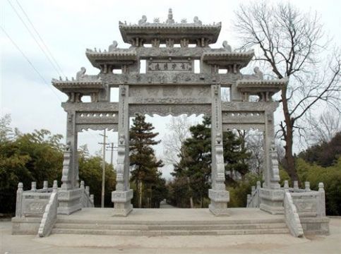 點(diǎn)擊查看詳細(xì)信息<br>標(biāo)題：石雕牌坊4 閱讀次數(shù)：1361